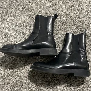 LOW HEELED faux LEATHER ANKLE WOMEN BOOTS